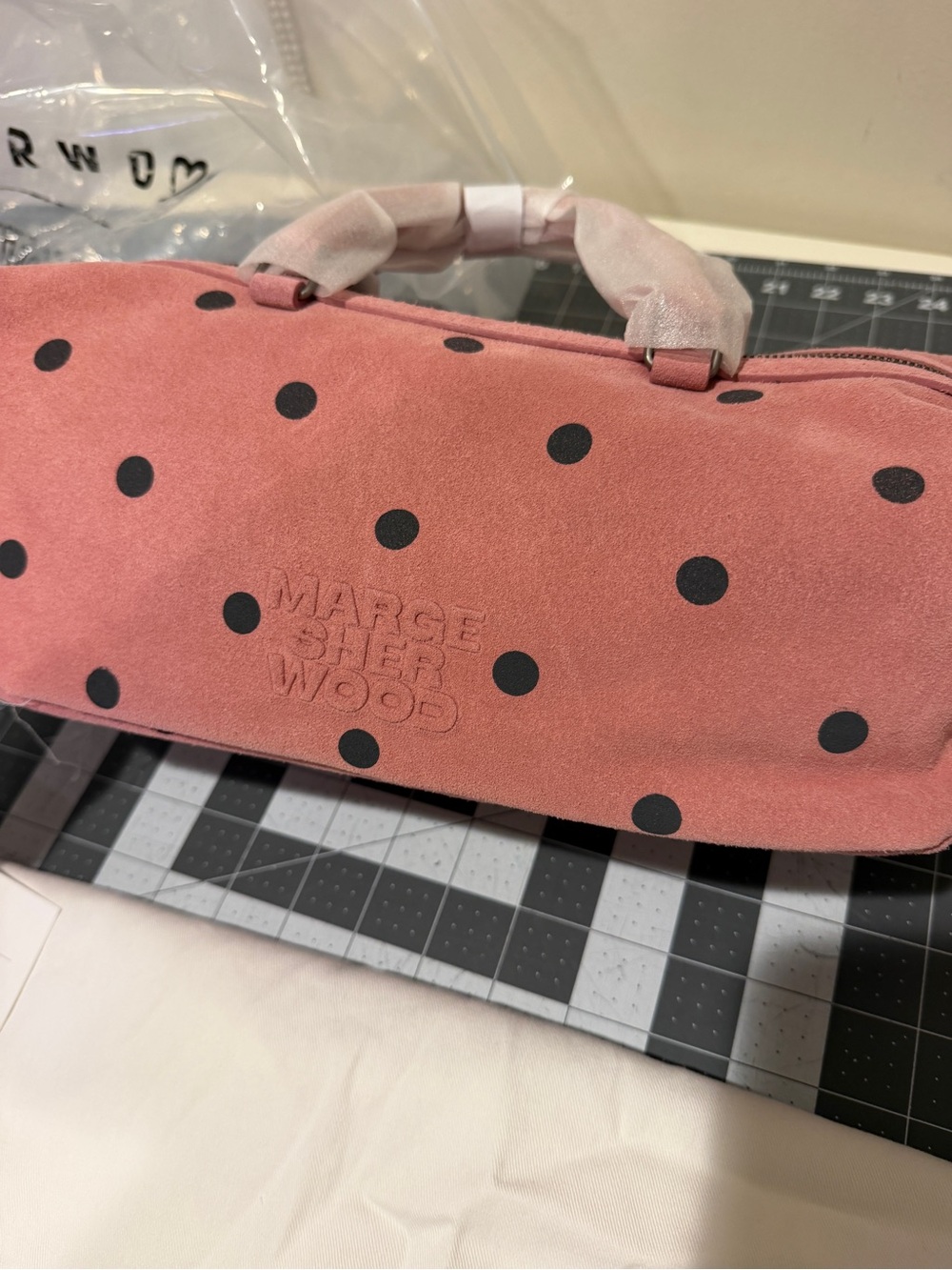 MargeSherwood x Peanuts Pink Dumpling EW Tote - Limited Edition - Picture 2 of 10
